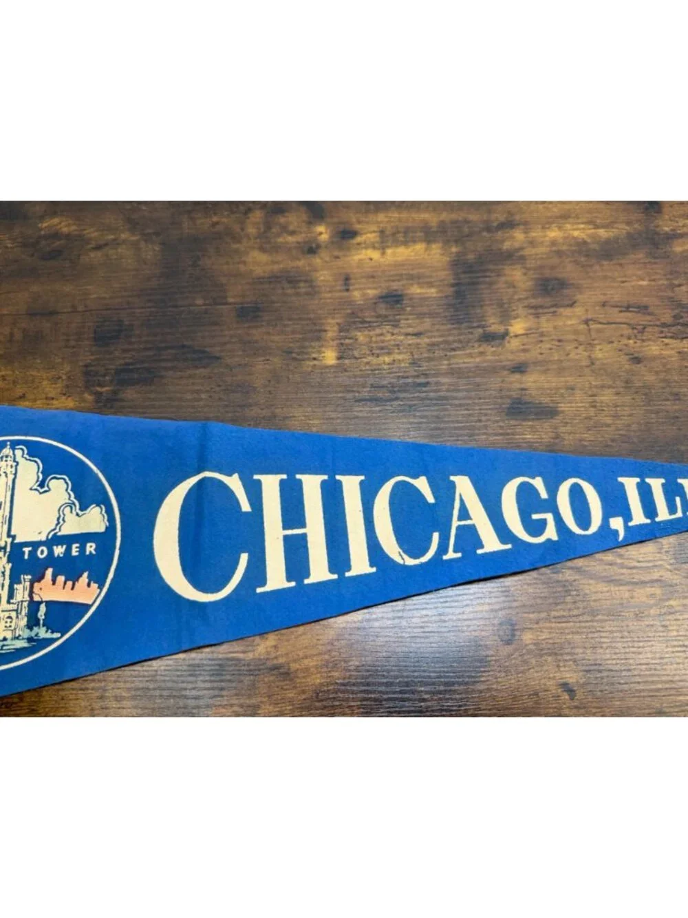 Vintage Chicago Illinois Felt Pennant With The Old Water Tower Design - 26 inche